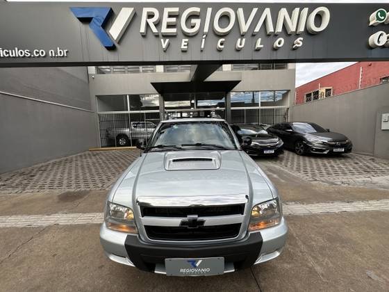 CHEVROLET S10 2.4 MPFI EXECUTIVE 4X2 CD 8V FLEX 4P MANUAL